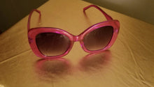 Load image into Gallery viewer, Pretty In Pink

